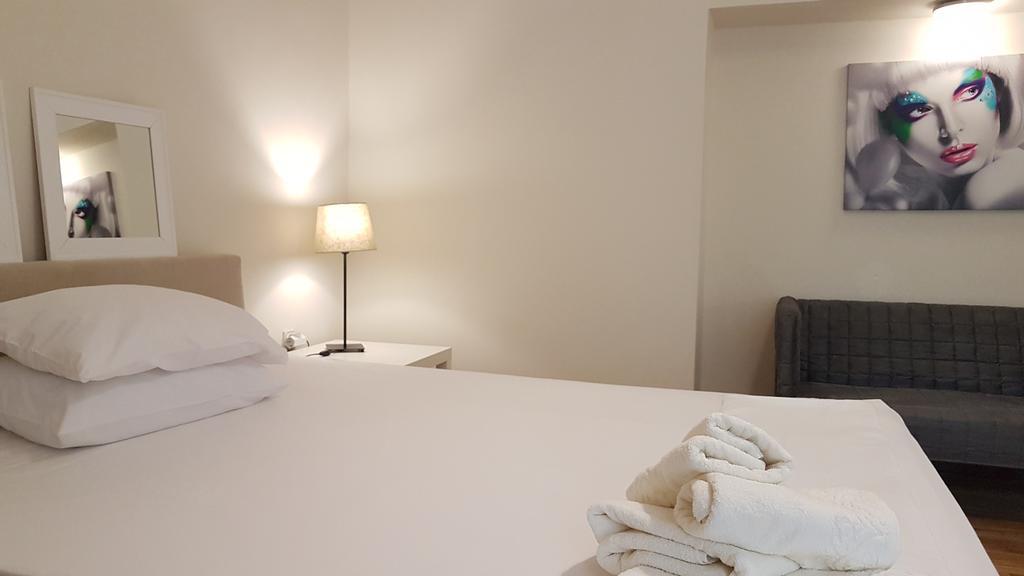 Errathens Vanilla Apartment - Athens Center Buitenkant foto