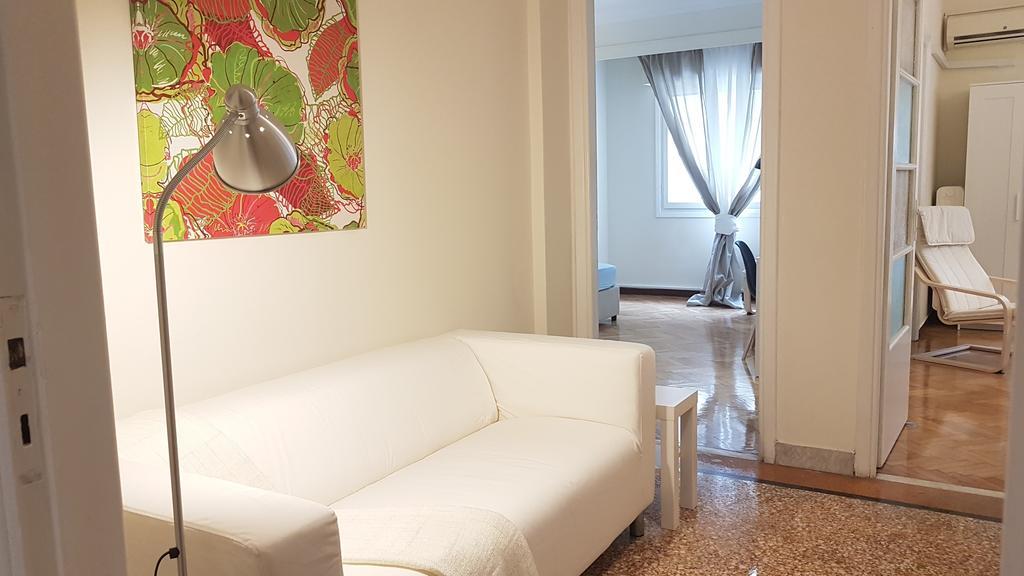 Errathens Vanilla Apartment - Athens Center Buitenkant foto
