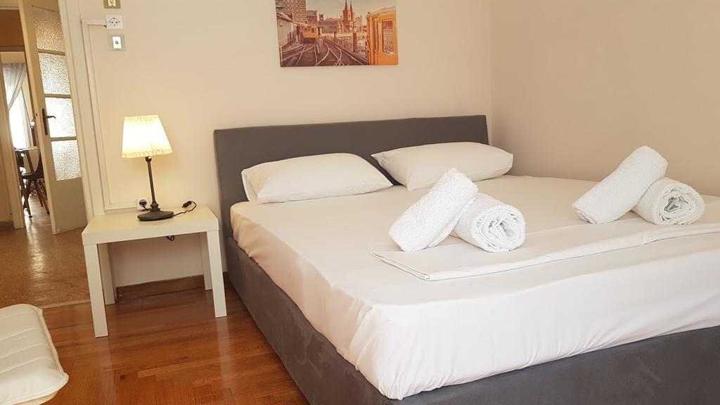 Errathens Vanilla Apartment - Athens Center Buitenkant foto